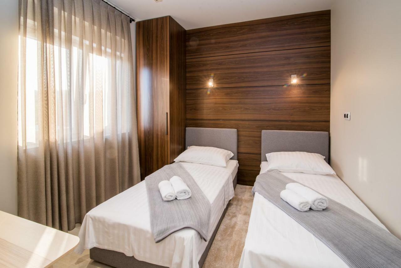 Luxury Apartment Imperia Veglia Exterior foto