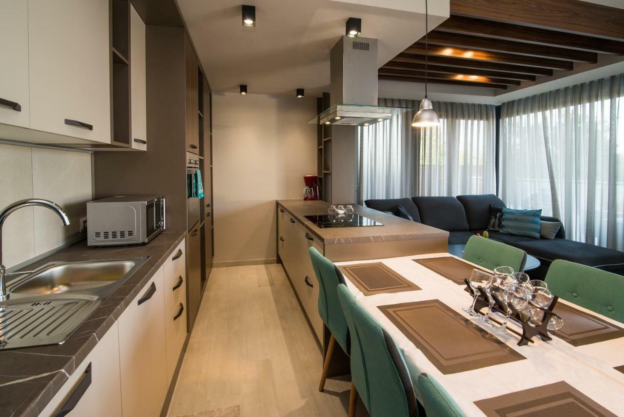 Luxury Apartment Imperia Veglia Exterior foto