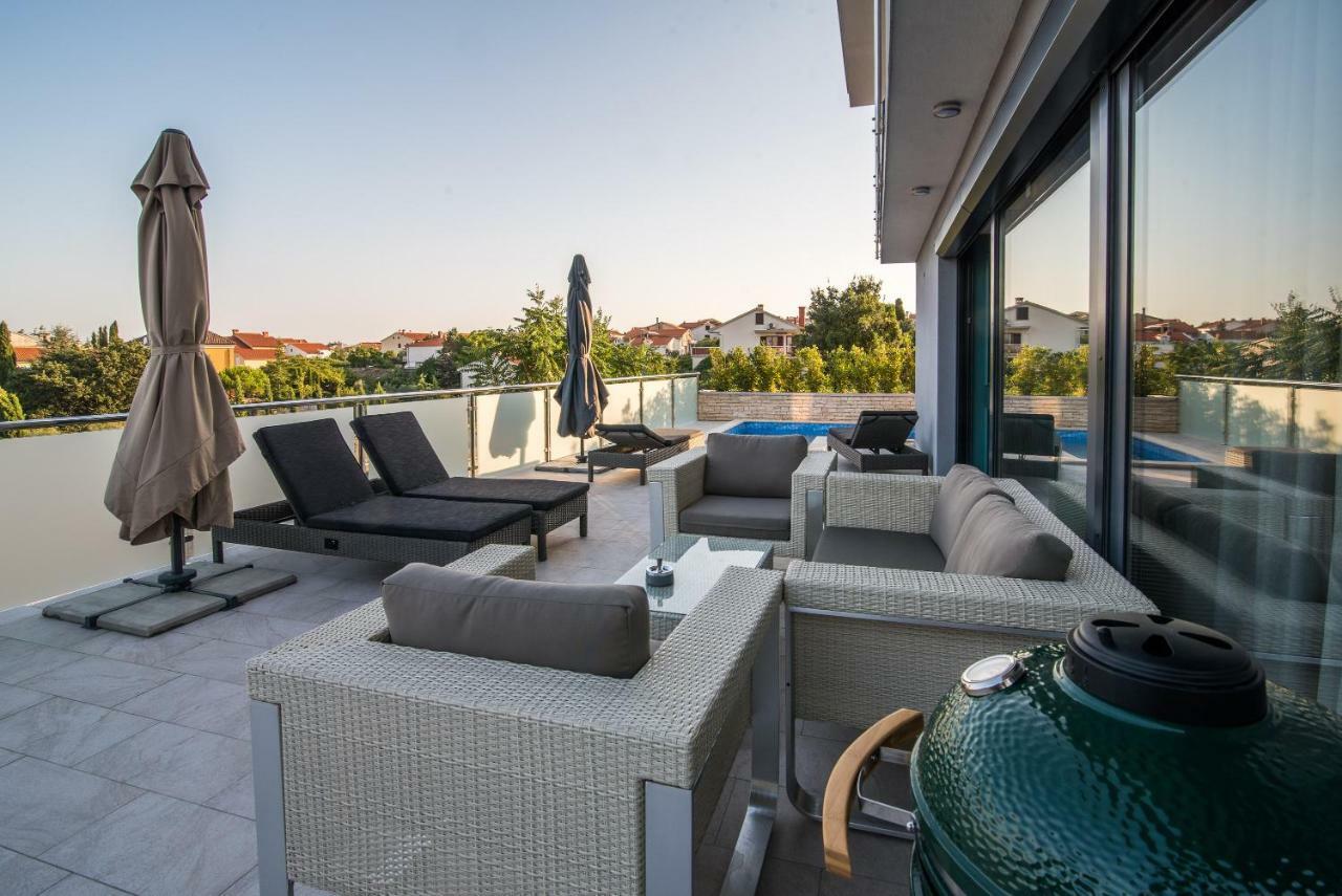 Luxury Apartment Imperia Veglia Exterior foto